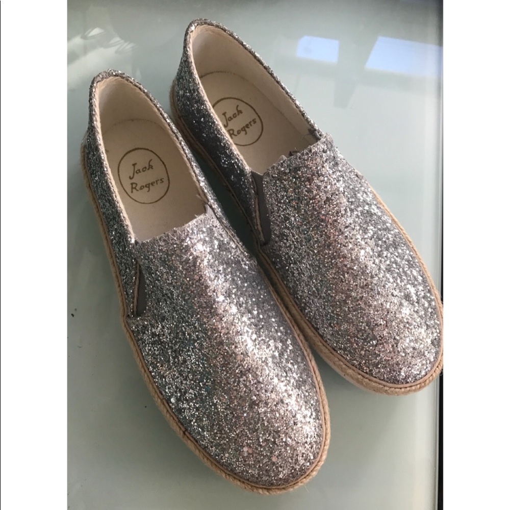 NWT Jack Rodgers Silver Glitter Slipons